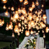 Idei de iluminat fabuloase pentru nunti de poveste