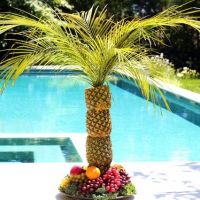 Cum sa faci un palmier din fructe de ananas pentru o nunta exotica?