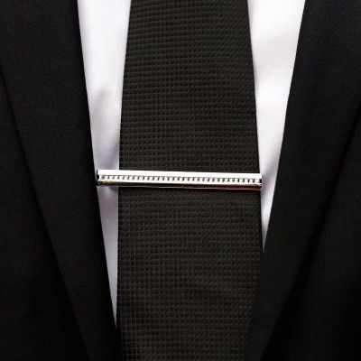 Set butoni camasa patrati si ac cravata argintiu