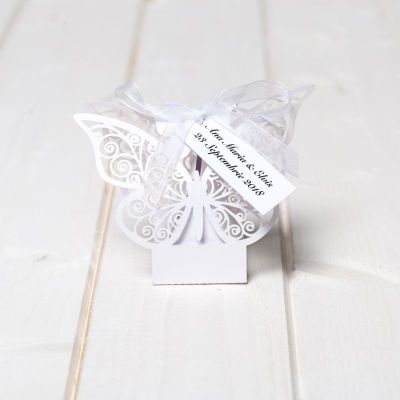 Marturii nunta cutiute fluture alb