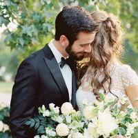 9 flori frumoase care inlocuiesc cu succes bujorii la nunta