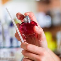 Cum sa testezi mai multe parfumuri si sa alegi aroma potrivita?