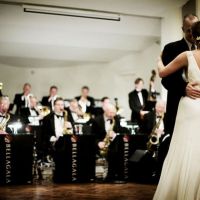 Cele mai romantice momente de la nunta redate in fotografii