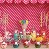  Cum sa creezi un candy-bar spectaculos pentru nunta?
